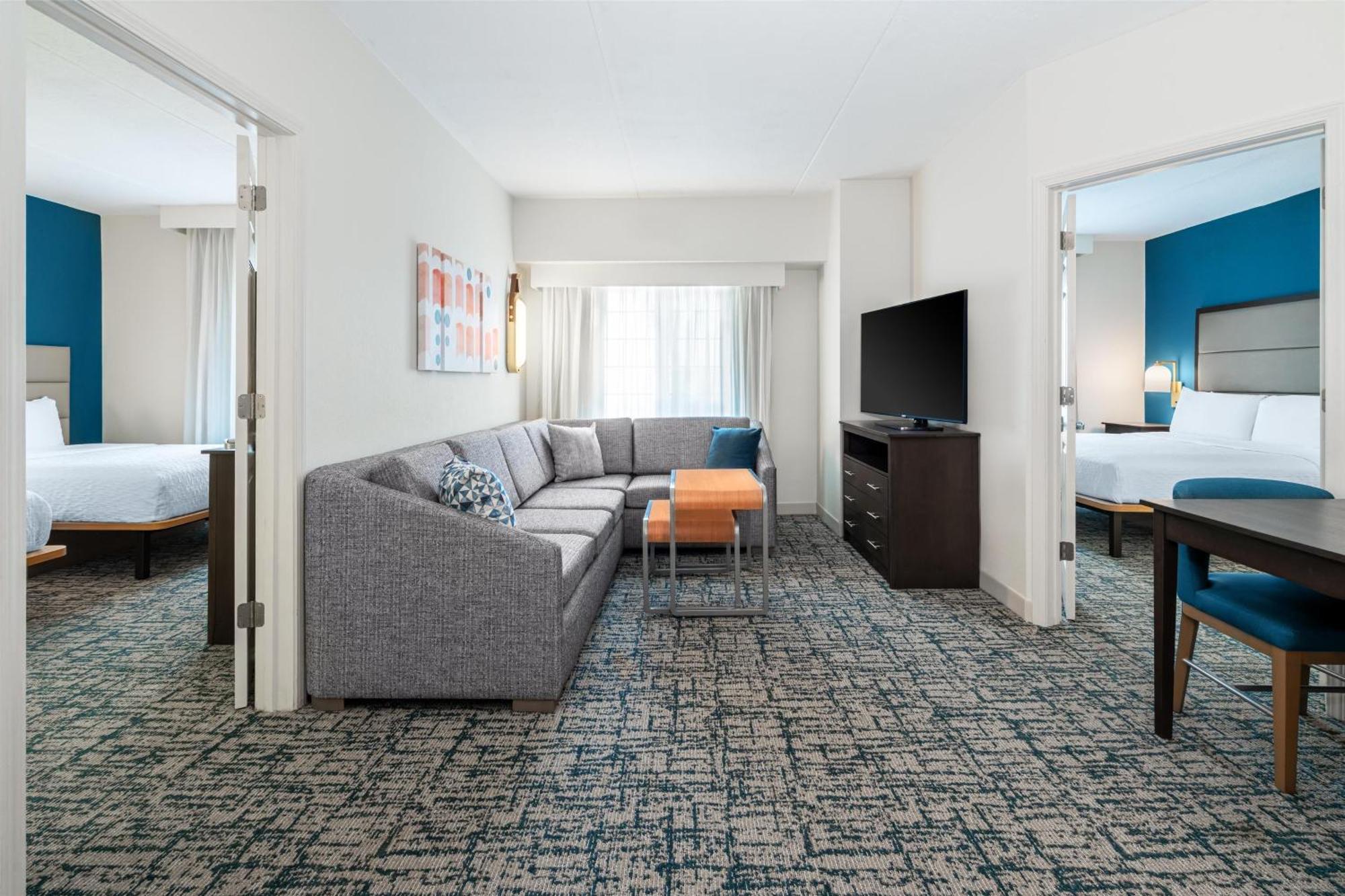 Homewood Suites By Hilton Eatontown Exterior photo